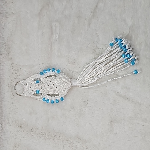 Macrame Owl KeyChain Blue  13" Long x 3½" Wide - Picture 1 of 4